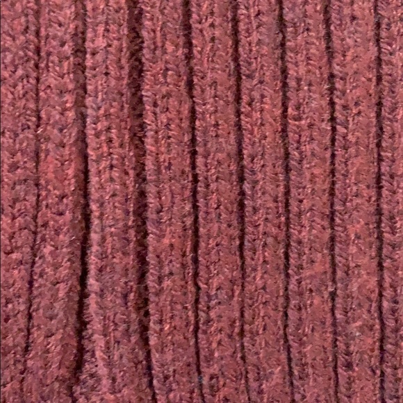 Burgundy cardigan/sweater - Picture 3 of 3